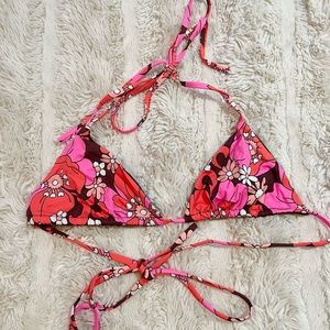 Frankie’s bikinis - neck tie bikini top - worn once - Size small